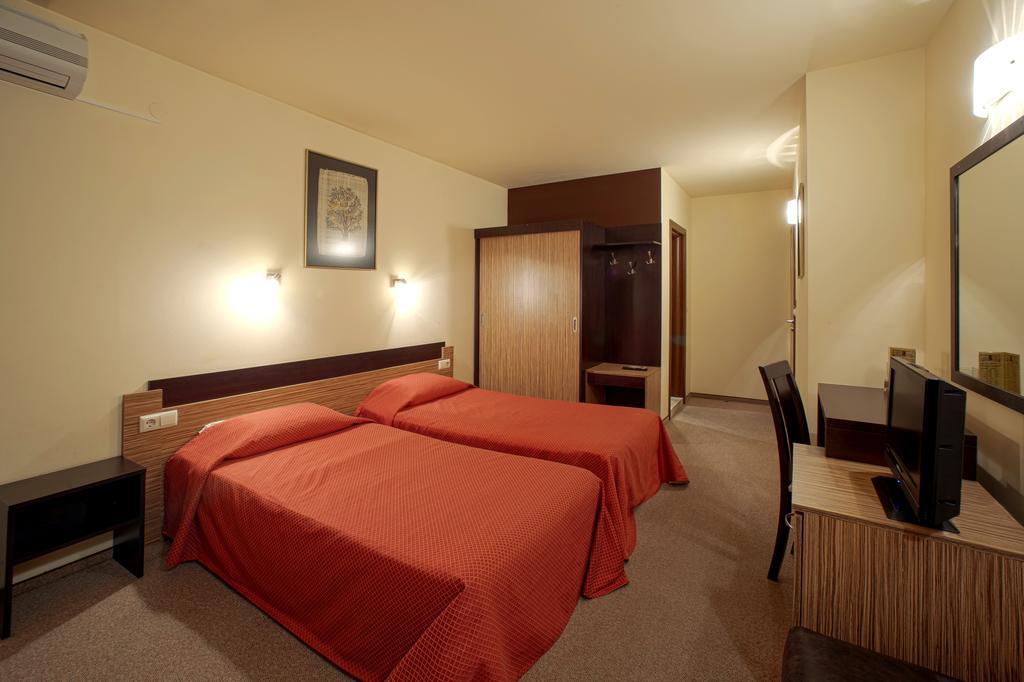 Hotel Luxor Melnik  Buitenkant foto